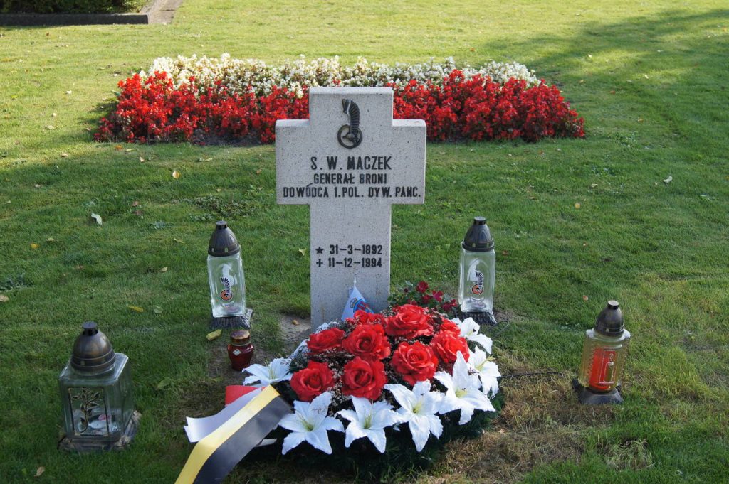 Grób generała Maczka w Bredzie.