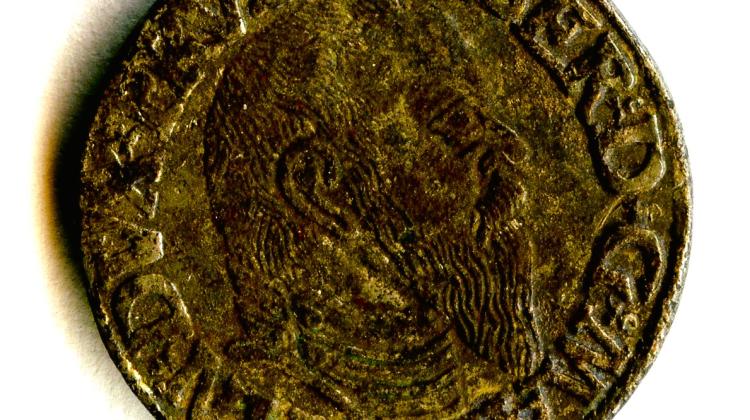 Rzadka renesansowa moneta Albrechta Hohenzollerna odnaleziona w Kamieniu Pomorskim