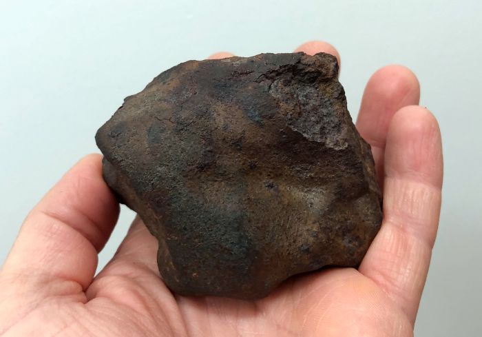 Tropiąc meteoryty – najstarsze kawałki materii na Ziemi
